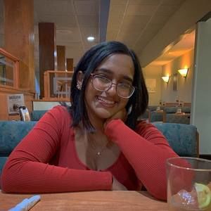Meet your Posher, Mahika